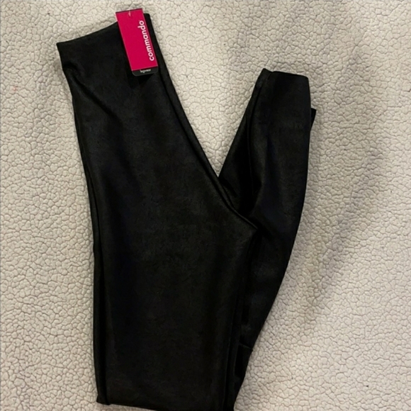 Commando Pants - Commando high waisted black suede leggings (High-Rise) Size Small